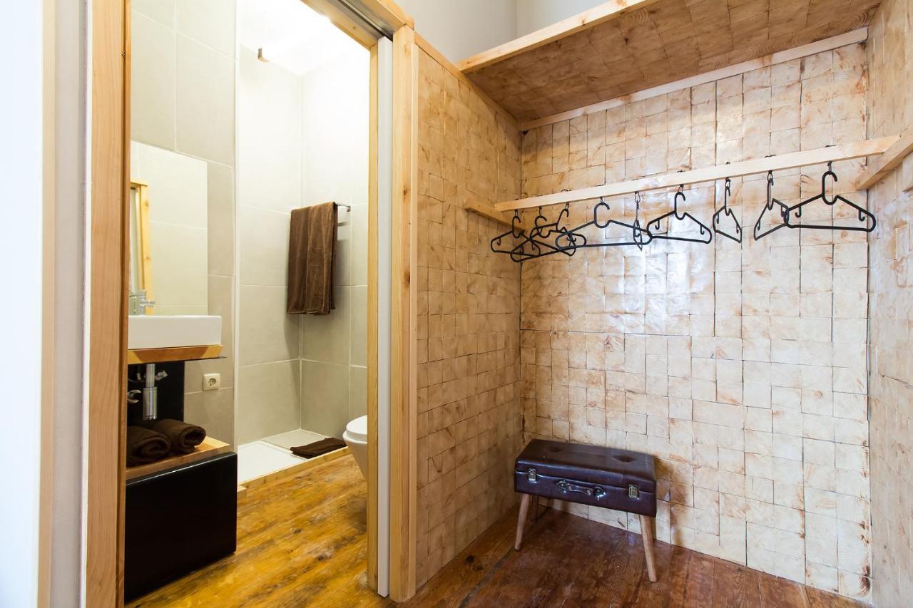 Feel At Home Guest House Ovar Exterior photo