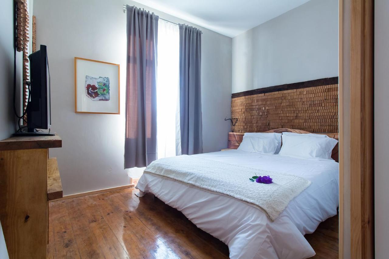 Feel At Home Guest House Ovar Exterior photo